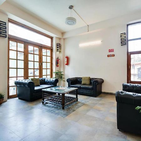 Hotel Aangan Regency Shimla Exterior foto